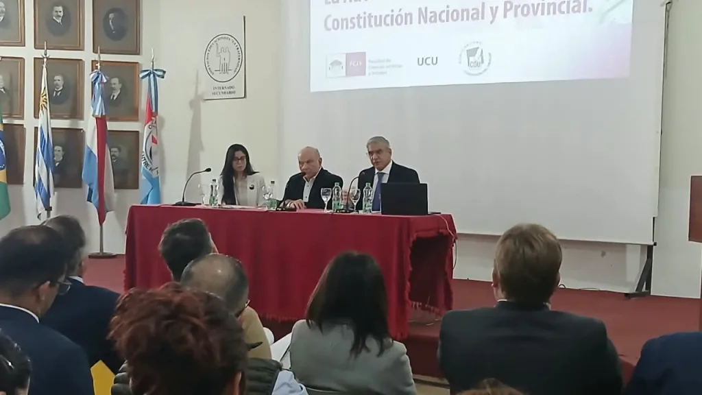 La UCU reunió a especialistas para debatir sobre la autonomía municipal