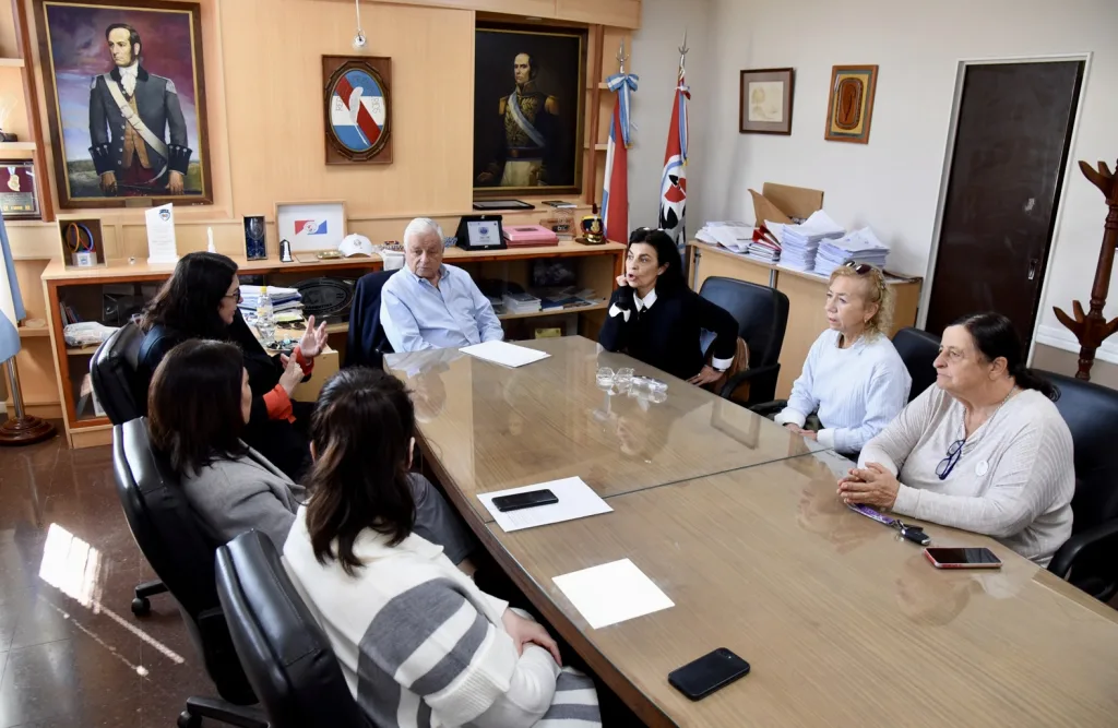 El Municipio entregó un aporte para la Maratón Solidaria de ALCEC