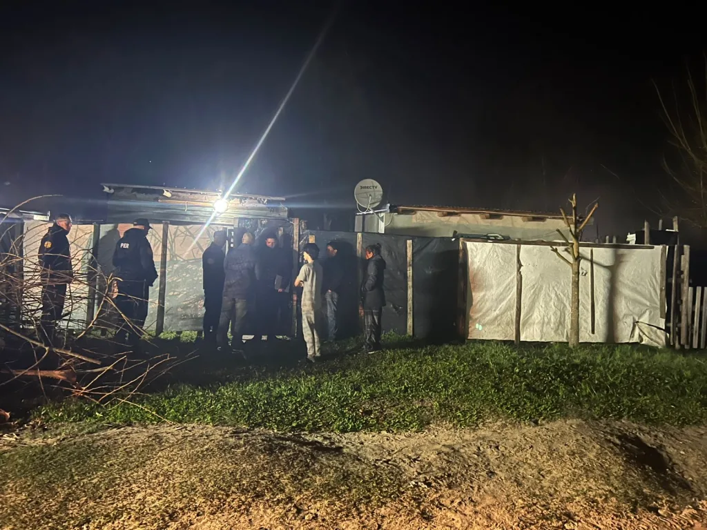 Una mujer murió tras una agresión de su pareja y el hombre quedó detenido