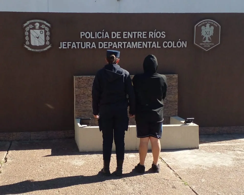 San José: allanamiento por amenazas terminó con droga, armas y una mujer detenida