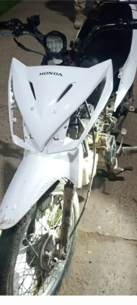 Secuestraron una Honda Wave con los números de chasis y motor suprimidos en Villa Mantero