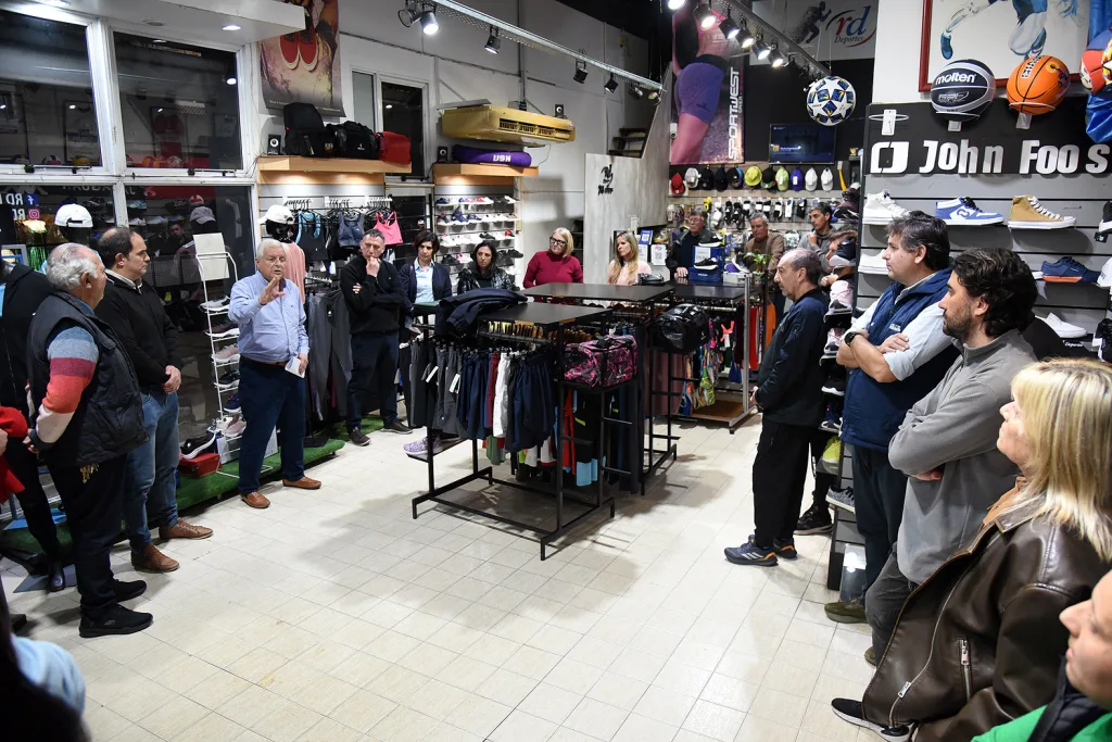 Lauritto se reunió con comerciantes de la peatonal