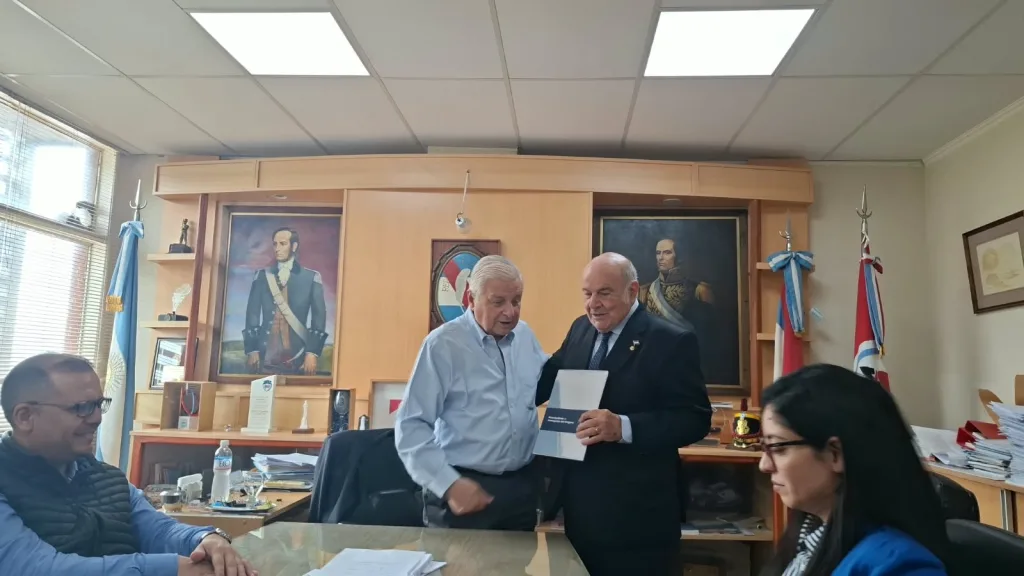La UCU recibió un subsidio municipal por una jornada sobre autonomía municipal