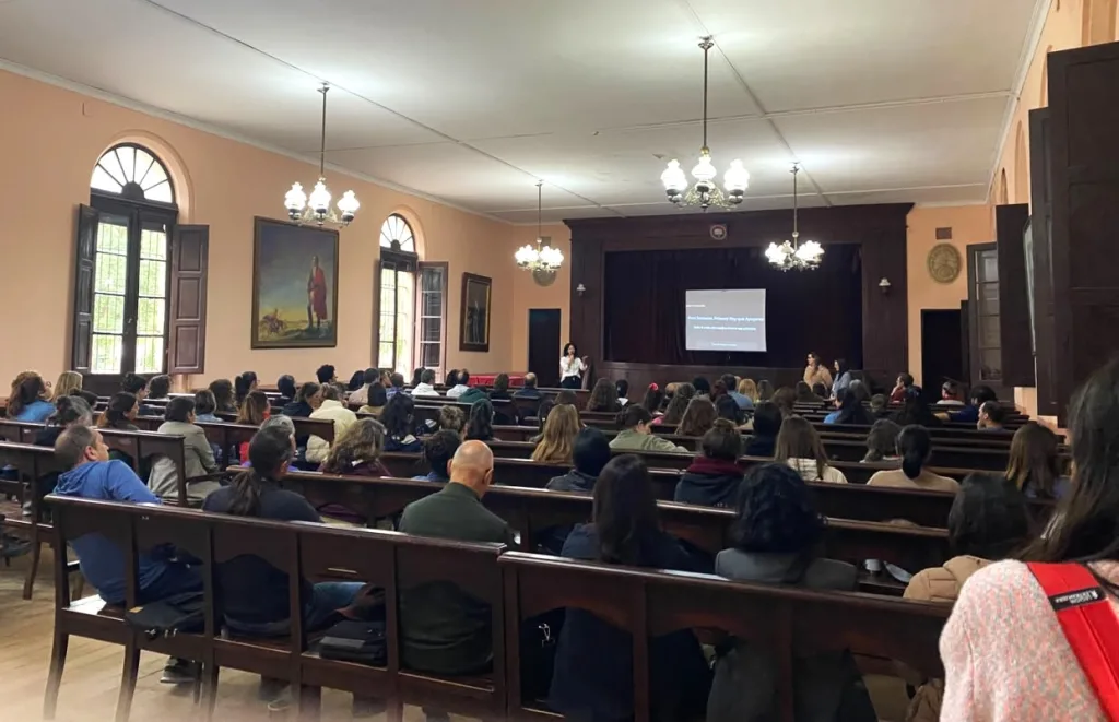 Con una Radio Abierta cierran actividades en el Día de la Salud Mental